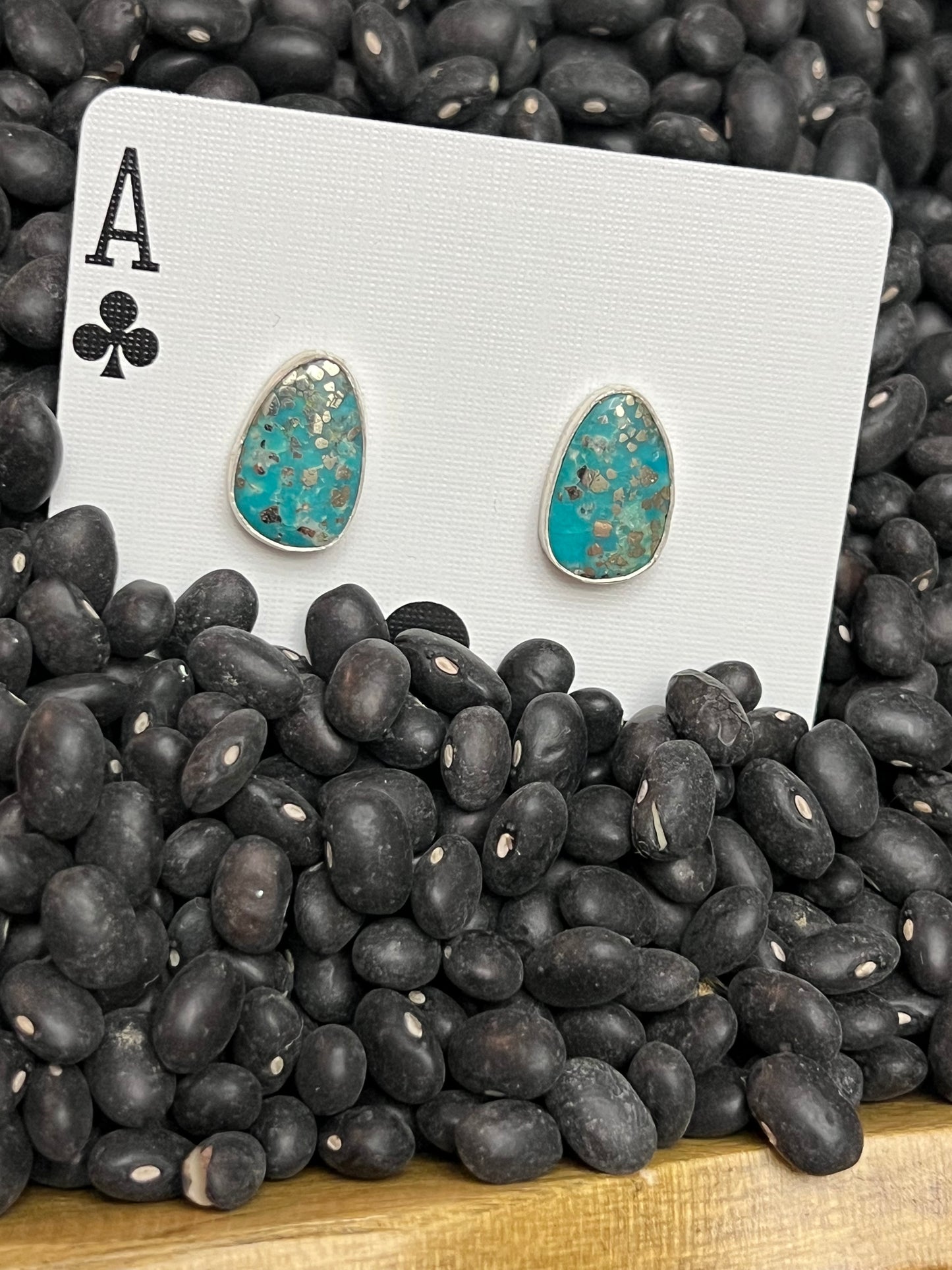 Campitos Stud Earrings