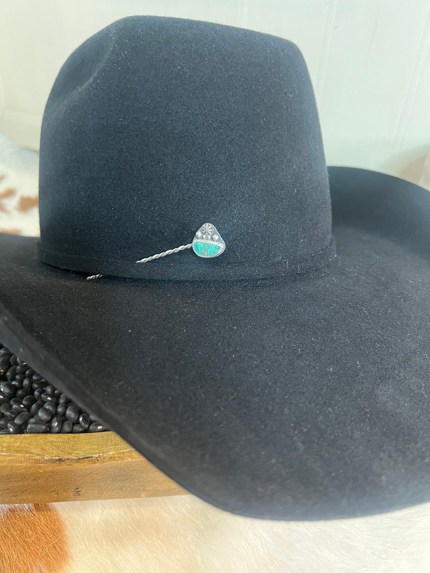 Turquoise Hat Pick